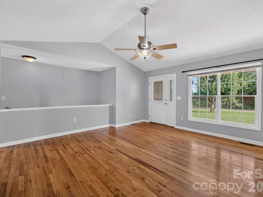 5706 George Hildebran School Road, Hickory, NC 28602.  MLS# CAR4408171, YatesRealty ID 40483. 