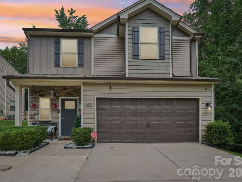 6901 Robinson Church Road, Charlotte, NC 28215.  MLS# CAR4390816, YatesRealty ID 40486. 