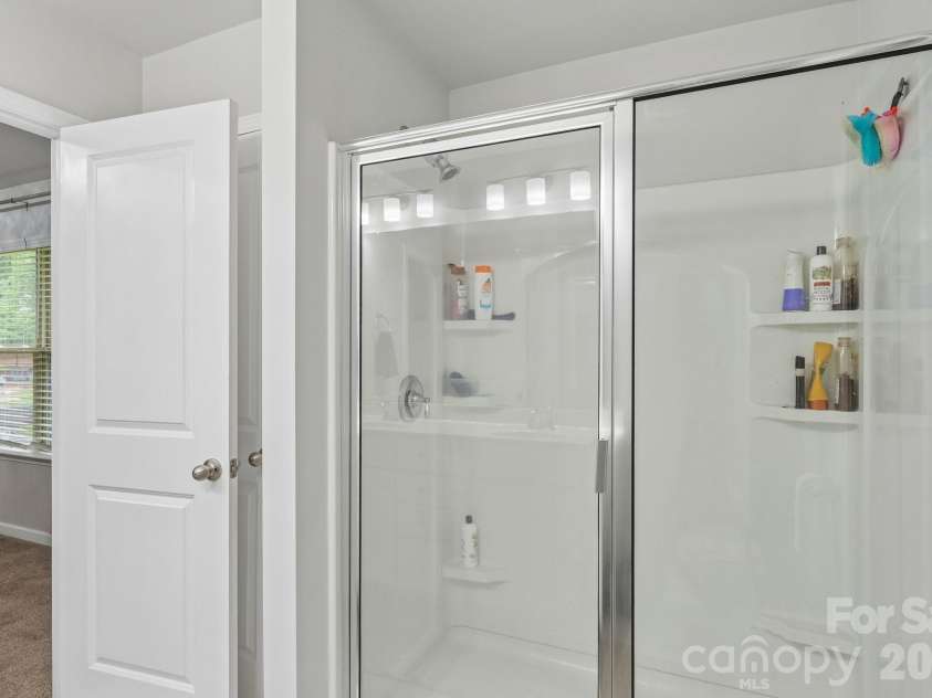 6901 Robinson Church Road, Charlotte, NC 28215.  MLS# CAR4390816, YatesRealty ID 40486. 