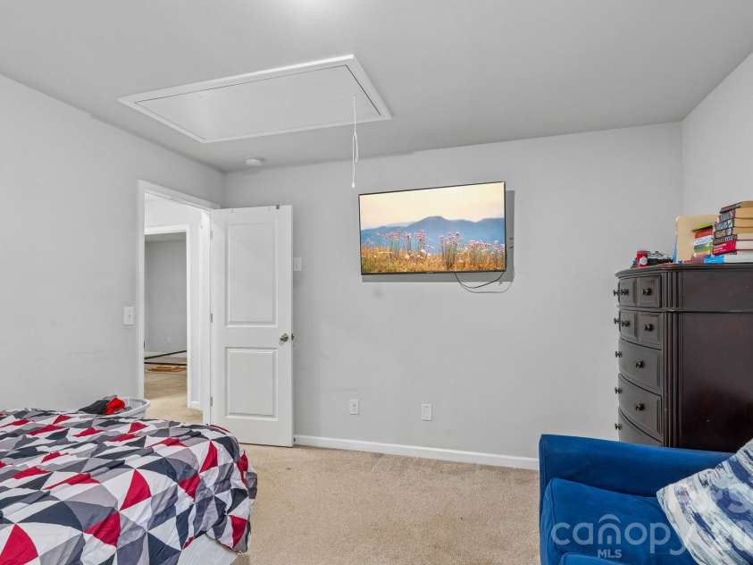 6901 Robinson Church Road, Charlotte, NC 28215.  MLS# CAR4390816, YatesRealty ID 40486. 