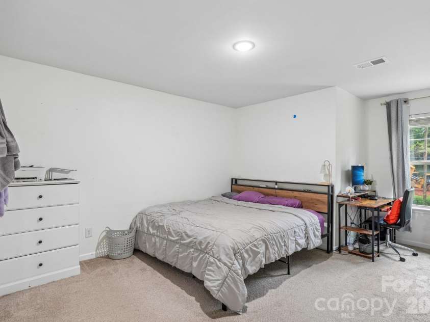 6901 Robinson Church Road, Charlotte, NC 28215.  MLS# CAR4390816, YatesRealty ID 40486. 