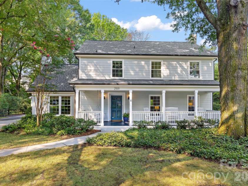 2501 Valencia Terrace, Charlotte, NC 28226.  MLS# CAR4406254, YatesRealty ID 40490. 