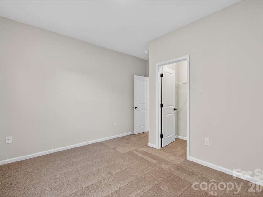 3628 Saddlebred Drive, Gastonia, NC 28052.  MLS# CAR4407620, YatesRealty ID 40493. 