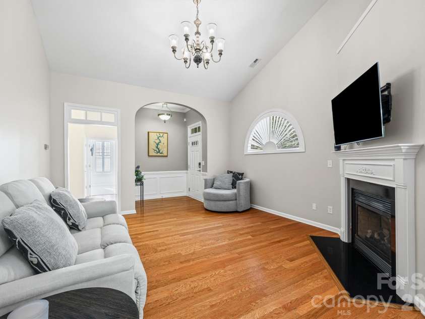 2090 Calloway Pines Drive, Tega Cay, SC 29708.  MLS# CAR4311701, YatesRealty ID 4050. 