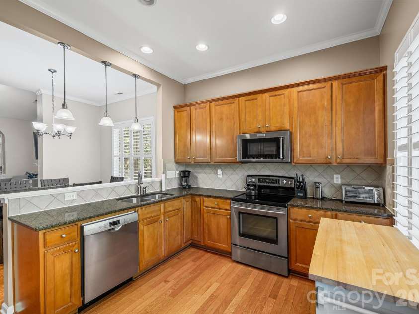 2090 Calloway Pines Drive, Tega Cay, SC 29708.  MLS# CAR4311701, YatesRealty ID 4050. 