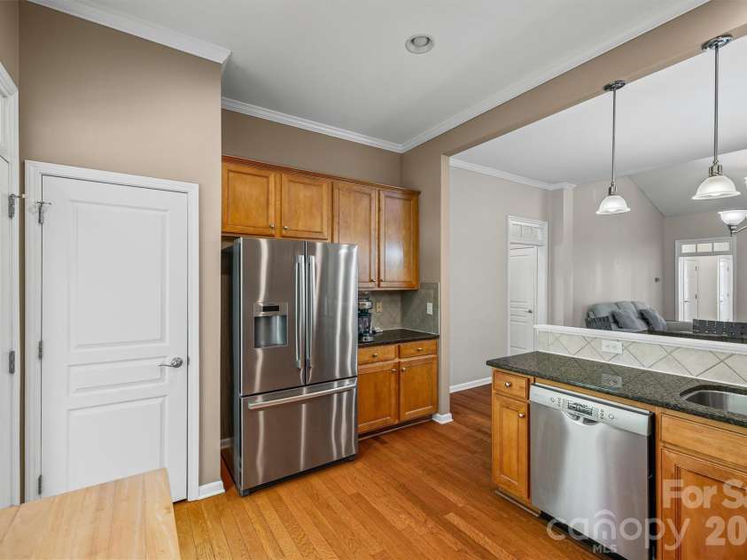 2090 Calloway Pines Drive, Tega Cay, SC 29708.  MLS# CAR4311701, YatesRealty ID 4050. 