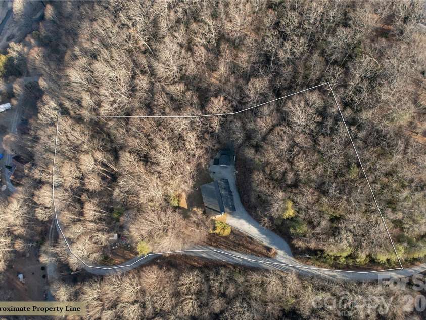 245 Tip Field Road, Brevard, NC 28712.  MLS# CAR4340193, YatesRealty ID 4050. 
