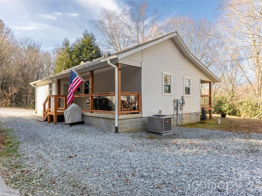 245 Tip Field Road, Brevard, NC 28712.  MLS# CAR4340193, YatesRealty ID 4050. 