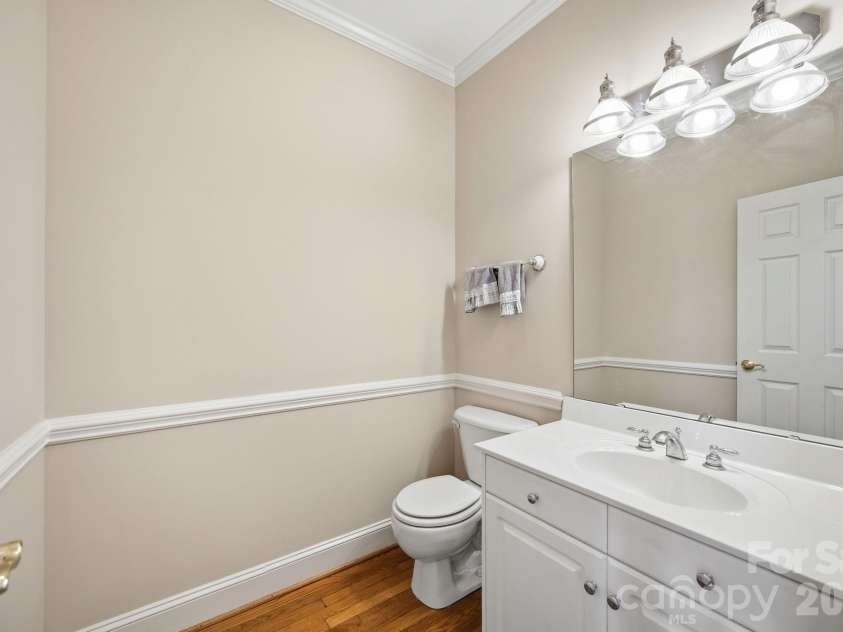 540 Hickory Drive, Salisbury, NC 28144.  MLS# CAR4390191, YatesRealty ID 40500. 