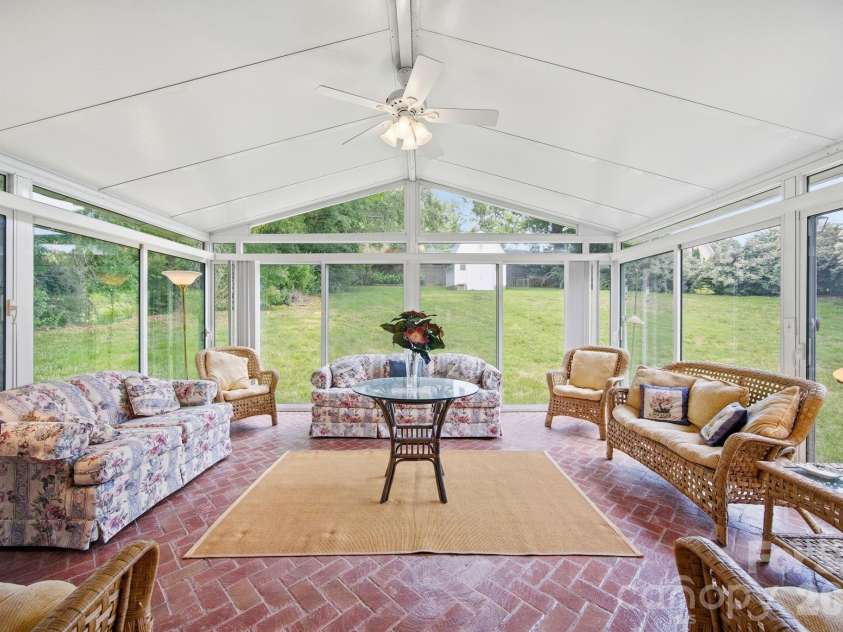 540 Hickory Drive, Salisbury, NC 28144.  MLS# CAR4390191, YatesRealty ID 40500. 