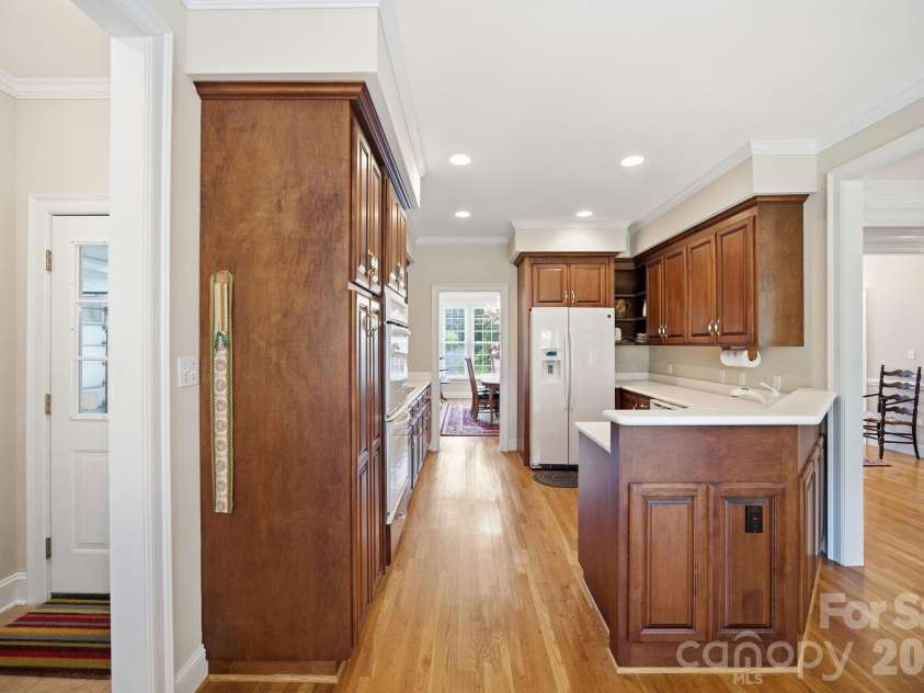 540 Hickory Drive, Salisbury, NC 28144.  MLS# CAR4390191, YatesRealty ID 40500. 