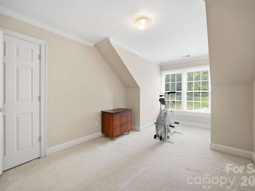 540 Hickory Drive, Salisbury, NC 28144.  MLS# CAR4390191, YatesRealty ID 40500. 