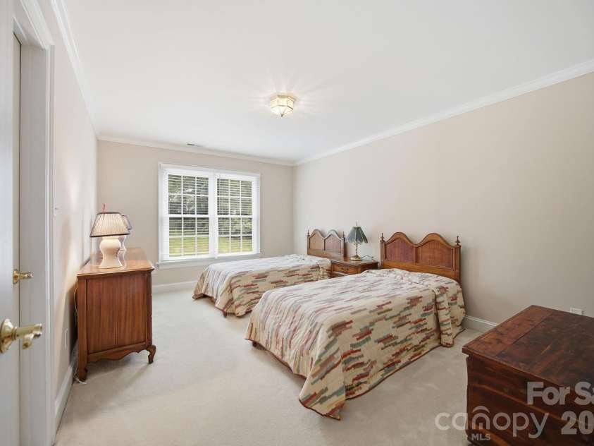 540 Hickory Drive, Salisbury, NC 28144.  MLS# CAR4390191, YatesRealty ID 40500. 