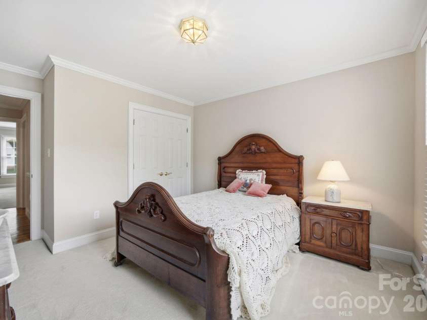 540 Hickory Drive, Salisbury, NC 28144.  MLS# CAR4390191, YatesRealty ID 40500. 