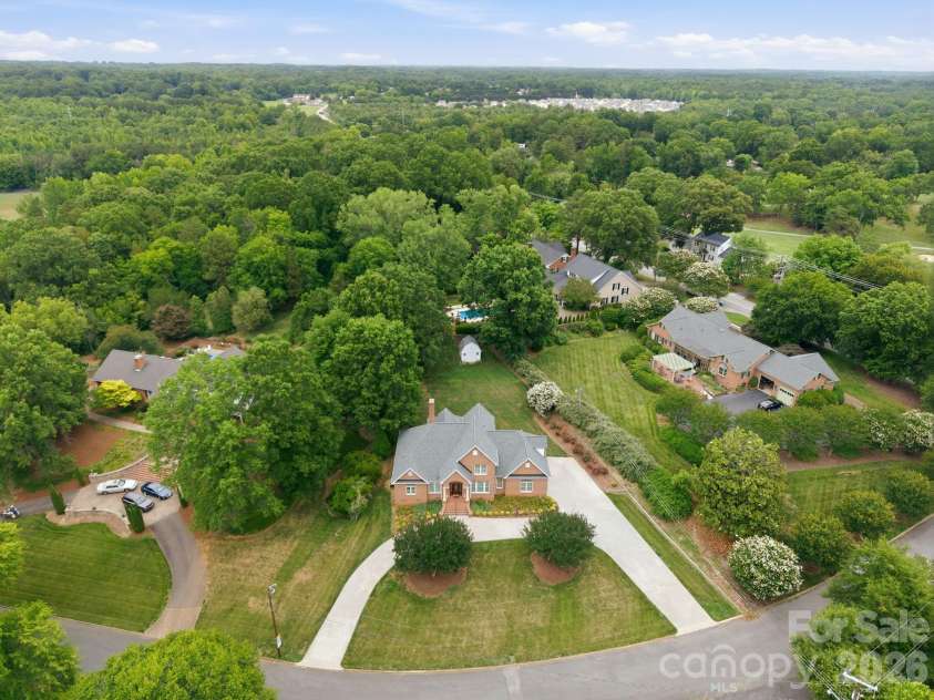 540 Hickory Drive, Salisbury, NC 28144.  MLS# CAR4390191, YatesRealty ID 40500. 