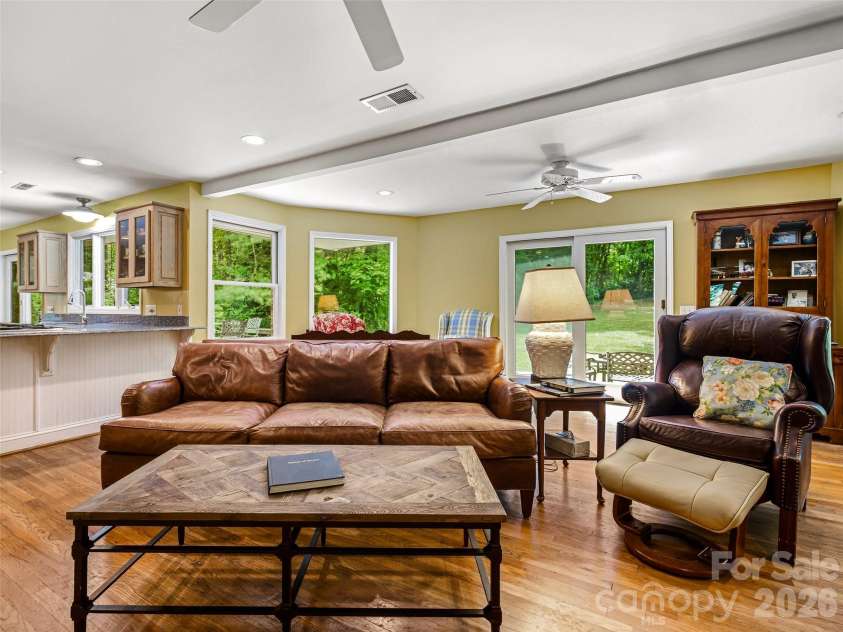 2526 Kanuga Road, Hendersonville, NC 28739.  MLS# CAR4407508, YatesRealty ID 40502. 