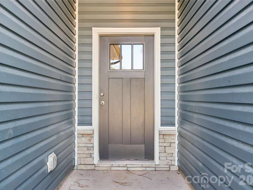 1165 Stoneglen Drive, Granite Quarry, NC 28146.  MLS# CAR4400560, YatesRealty ID 40503. 
