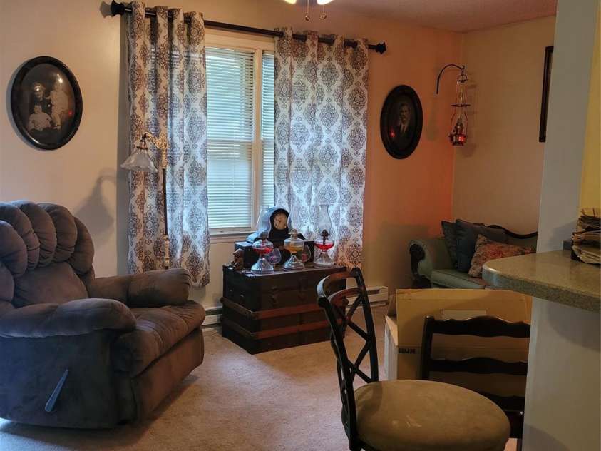 3745 Windhaven Drive, Conover, NC 28613.  MLS# CAR4407981, YatesRealty ID 40504. 