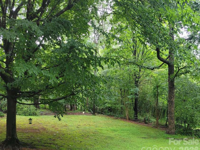 3745 Windhaven Drive, Conover, NC 28613.  MLS# CAR4407981, YatesRealty ID 40504. 