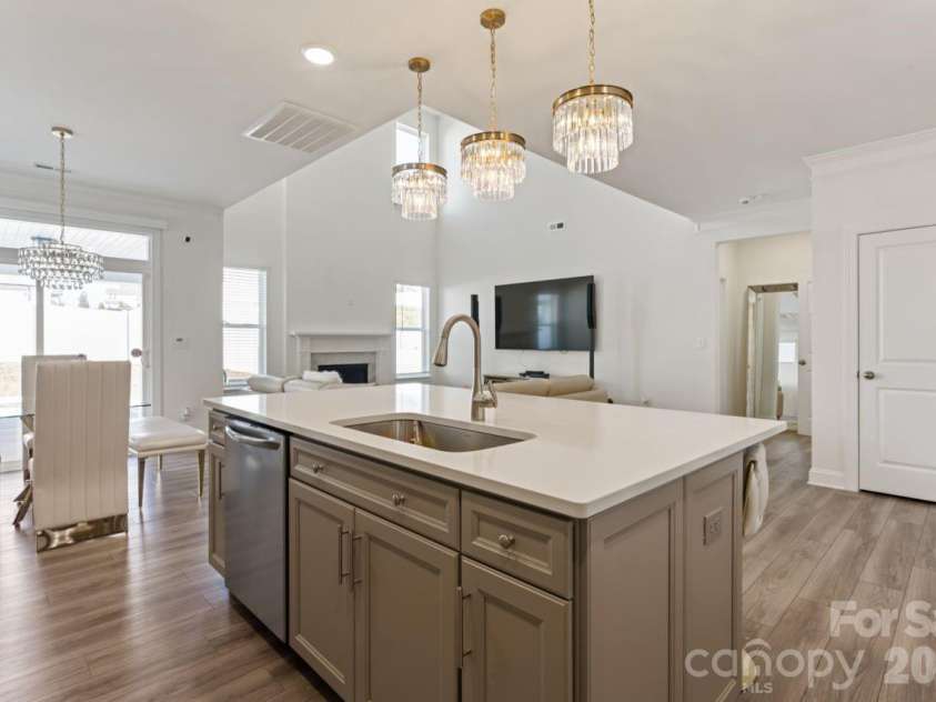 116 Farrier Lane, Statesville, NC 28677.  MLS# CAR4375053, YatesRealty ID 40506. 