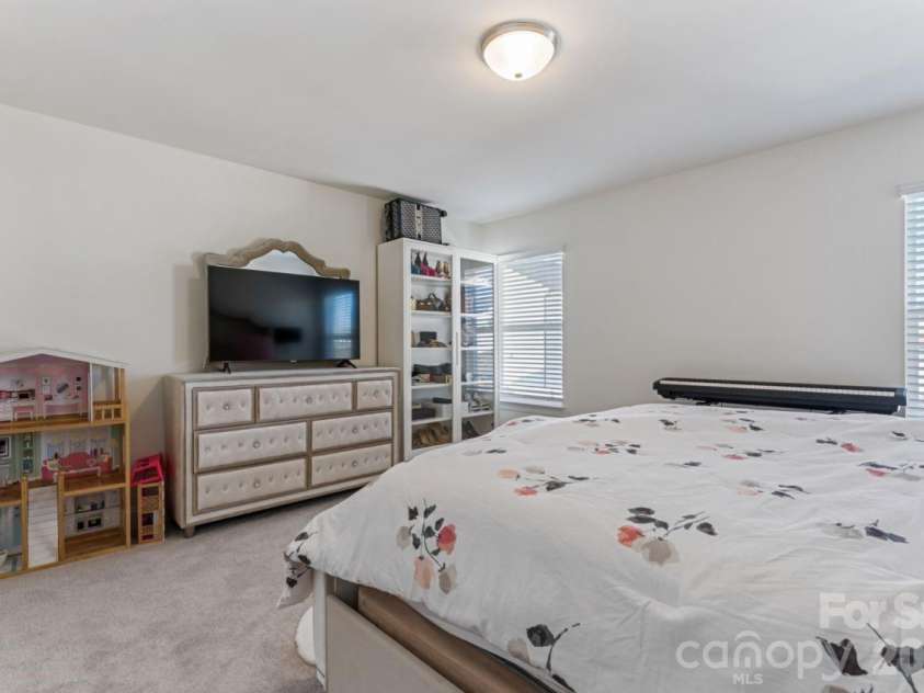 116 Farrier Lane, Statesville, NC 28677.  MLS# CAR4375053, YatesRealty ID 40506. 