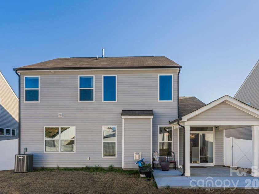 116 Farrier Lane, Statesville, NC 28677.  MLS# CAR4375053, YatesRealty ID 40506. 