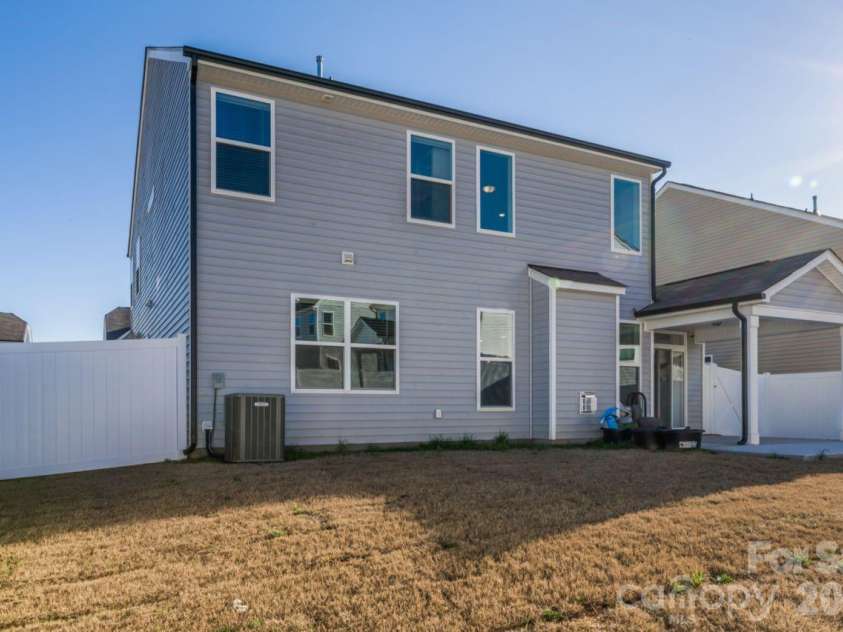 116 Farrier Lane, Statesville, NC 28677.  MLS# CAR4375053, YatesRealty ID 40506. 