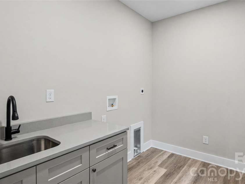 644 Roxboro Drive, Mount Gilead, NC 27306.  MLS# CAR4407775, YatesRealty ID 40509. 