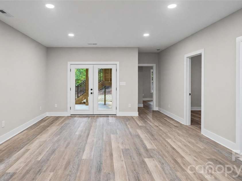 644 Roxboro Drive, Mount Gilead, NC 27306.  MLS# CAR4407775, YatesRealty ID 40509. 