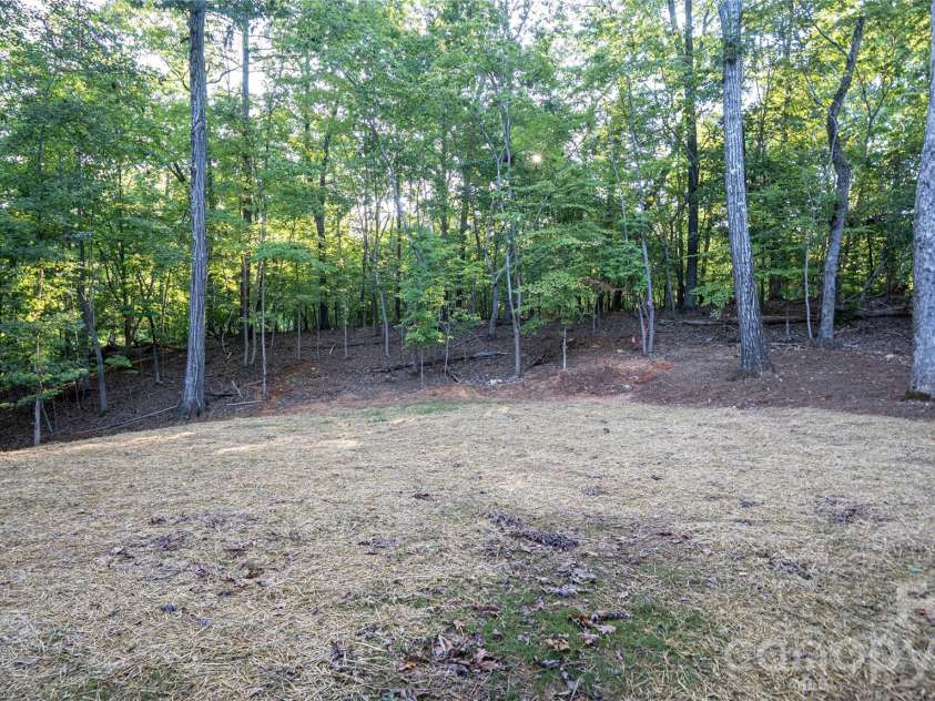 644 Roxboro Drive, Mount Gilead, NC 27306.  MLS# CAR4407775, YatesRealty ID 40509. 
