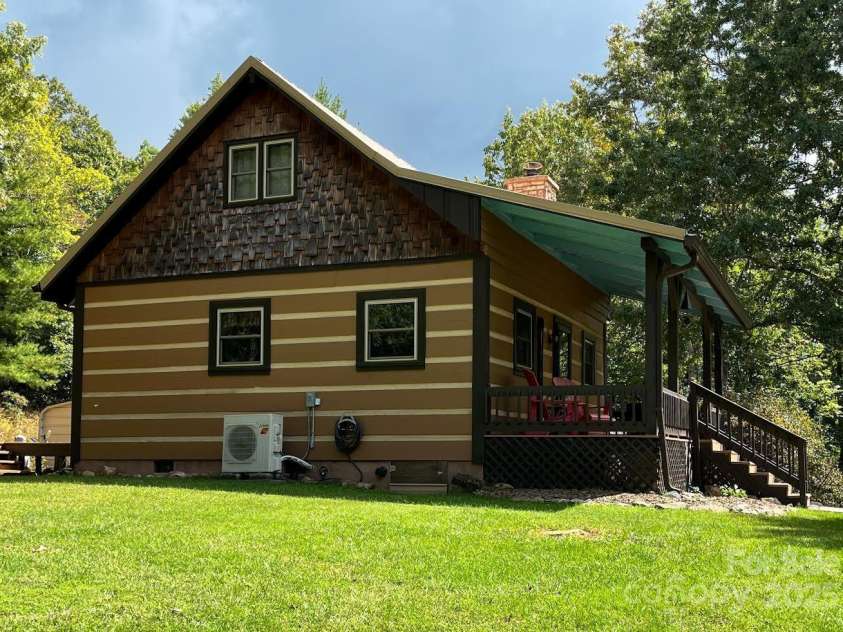 2259 Grassy Creek Road, Grassy Creek, NC 28631.  MLS# CAR4234325, YatesRealty ID 4051. 