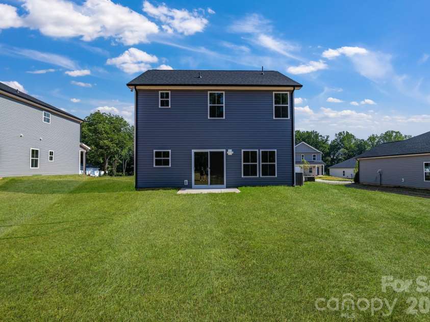 465 Contentment Court, Kannapolis, NC 28081.  MLS# CAR4280489, YatesRealty ID 4051. 