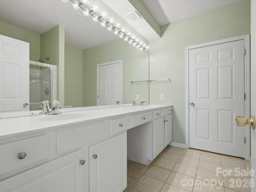 14425 San Paolo Lane, Charlotte, NC 28277.  MLS# CAR4409266, YatesRealty ID 40510. 