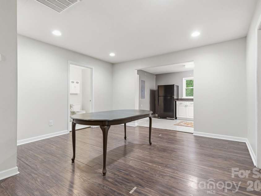 192 Flower House Loop, Troutman, NC 28166.  MLS# CAR4406895, YatesRealty ID 40512. 