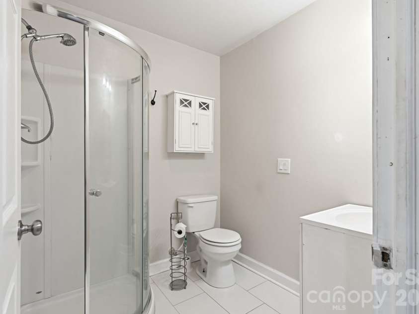 192 Flower House Loop, Troutman, NC 28166.  MLS# CAR4406895, YatesRealty ID 40512. 