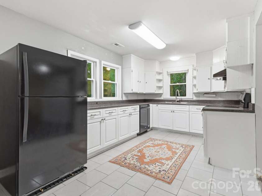 192 Flower House Loop, Troutman, NC 28166.  MLS# CAR4406895, YatesRealty ID 40512. 