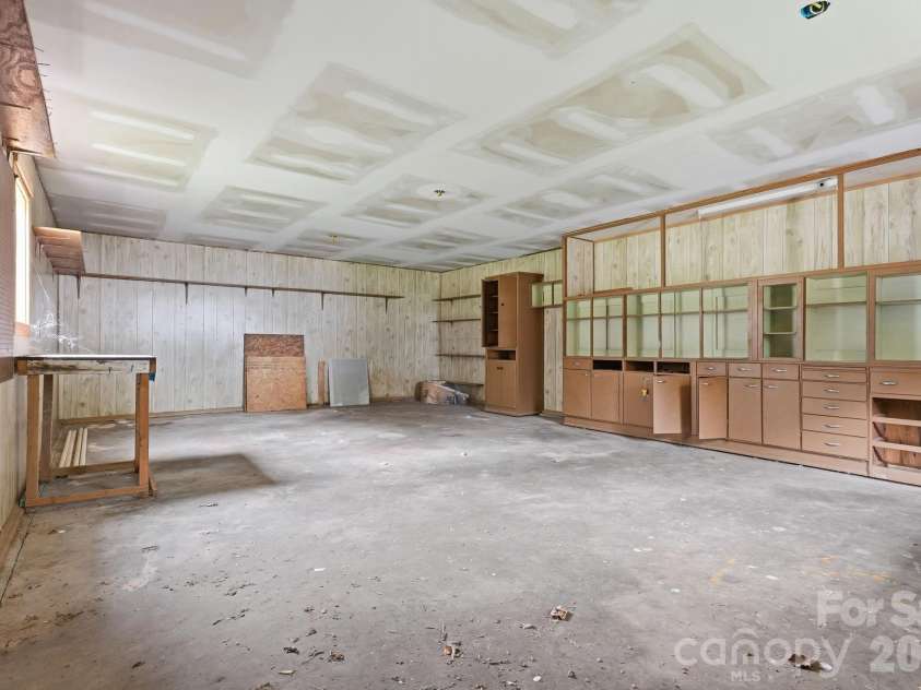 192 Flower House Loop, Troutman, NC 28166.  MLS# CAR4406895, YatesRealty ID 40512. 