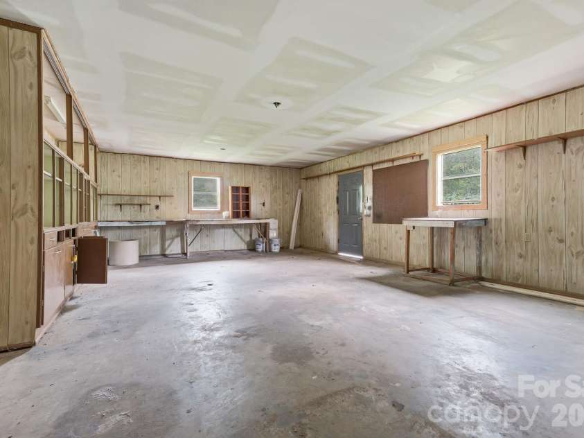192 Flower House Loop, Troutman, NC 28166.  MLS# CAR4406895, YatesRealty ID 40512. 