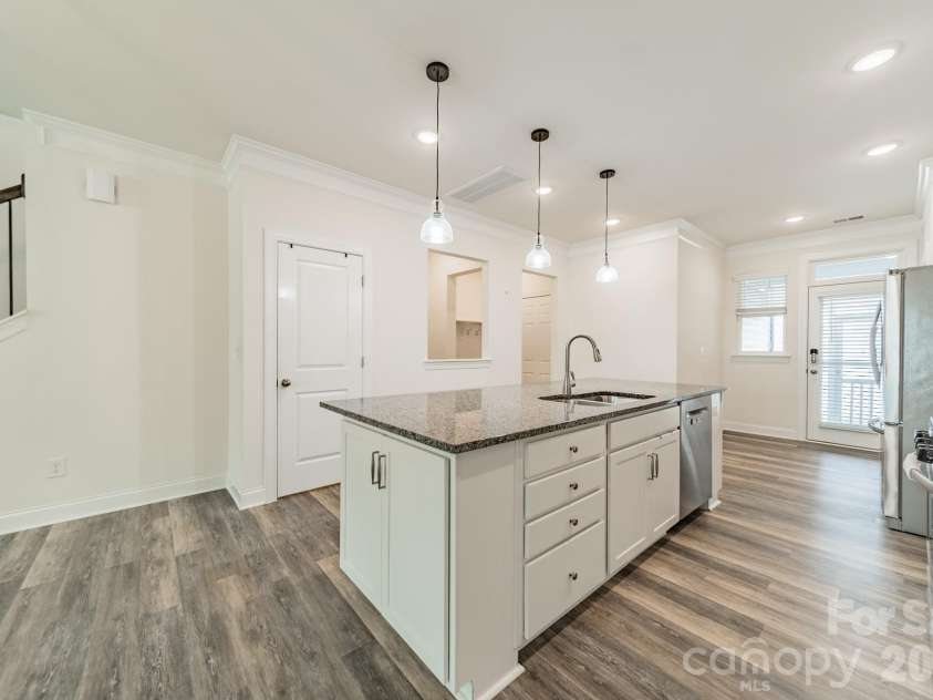 202 Waterlynn Ridge Road, Mooresville, NC 28117.  MLS# CAR4408929, YatesRealty ID 40515. 