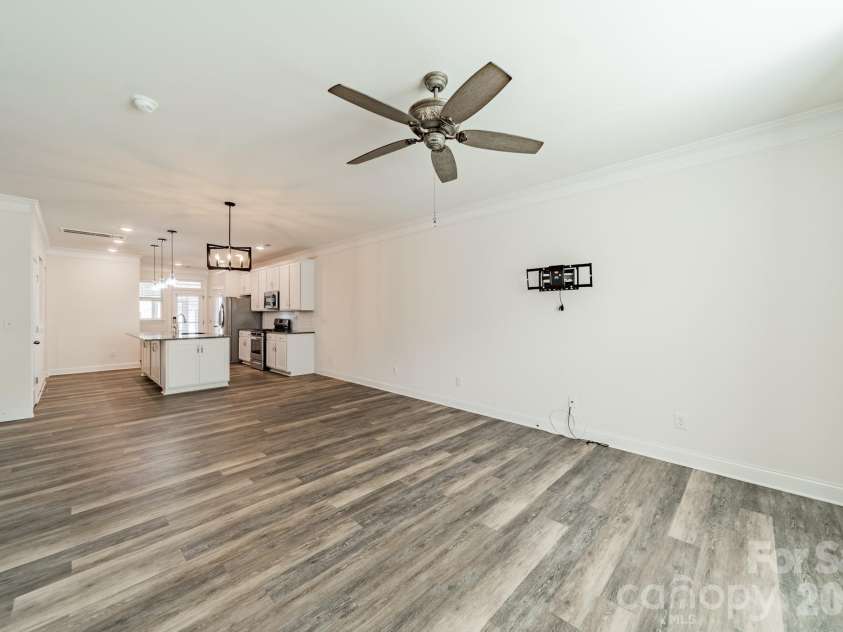 202 Waterlynn Ridge Road, Mooresville, NC 28117.  MLS# CAR4408929, YatesRealty ID 40515. 