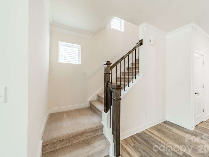 202 Waterlynn Ridge Road, Mooresville, NC 28117.  MLS# CAR4408929, YatesRealty ID 40515. 