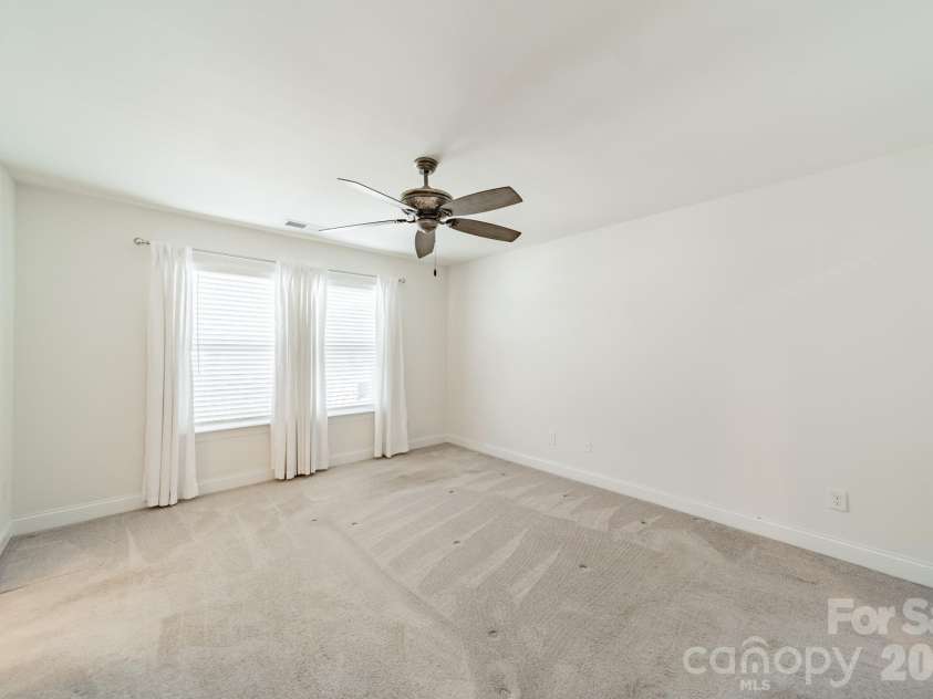 202 Waterlynn Ridge Road, Mooresville, NC 28117.  MLS# CAR4408929, YatesRealty ID 40515. 