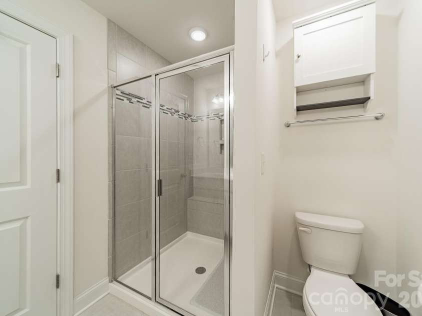 202 Waterlynn Ridge Road, Mooresville, NC 28117.  MLS# CAR4408929, YatesRealty ID 40515. 
