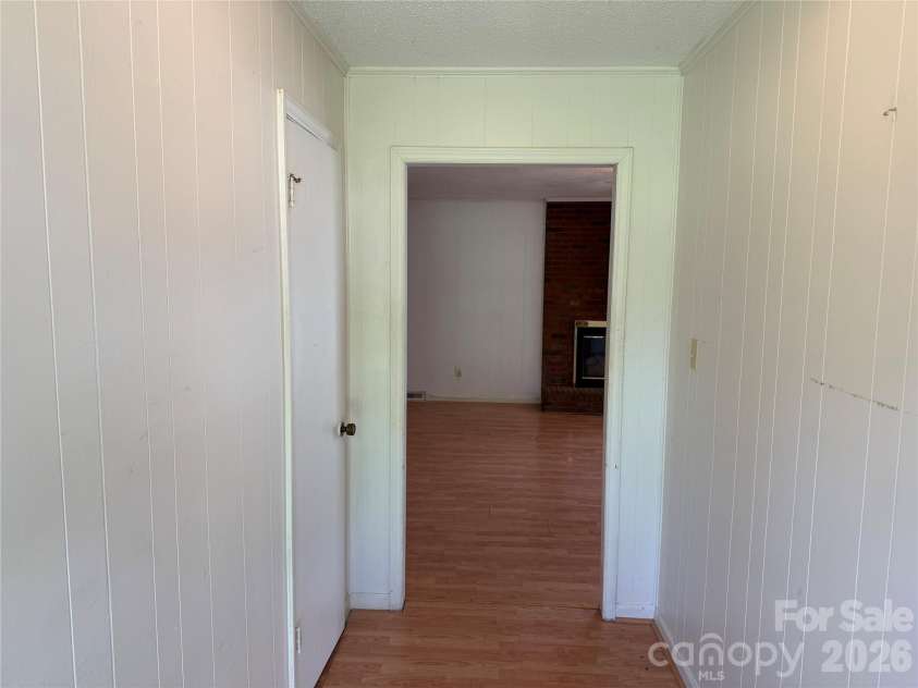 1507 Dallas Cherryville Highway, Dallas, NC 28034.  MLS# CAR4407135, YatesRealty ID 40516. 