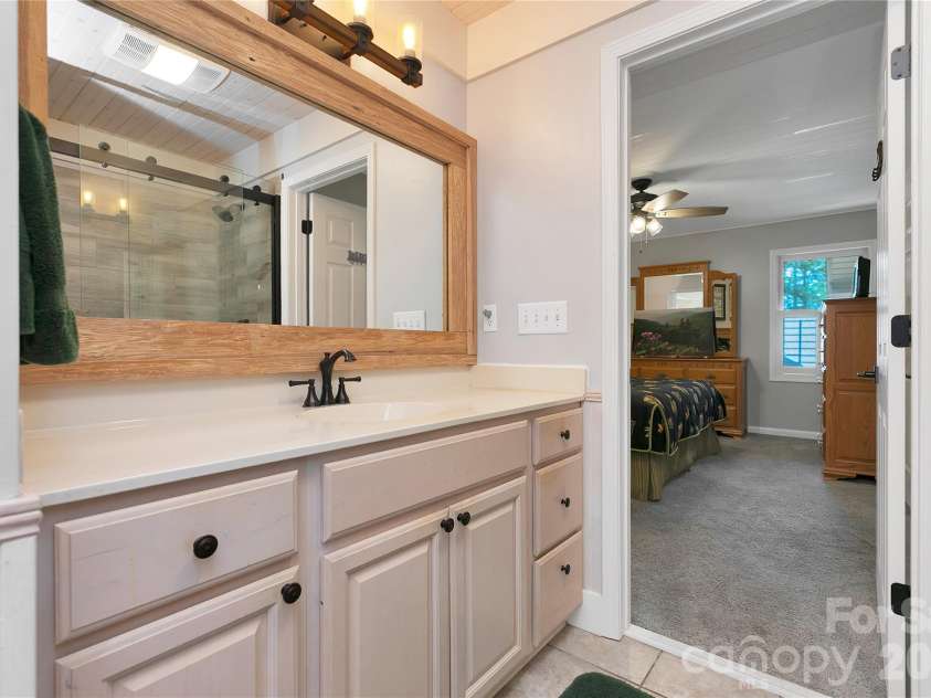 2 Duya Court, Brevard, NC 28712.  MLS# CAR4404747, YatesRealty ID 40518. Large countertop area for getting ready each day.
