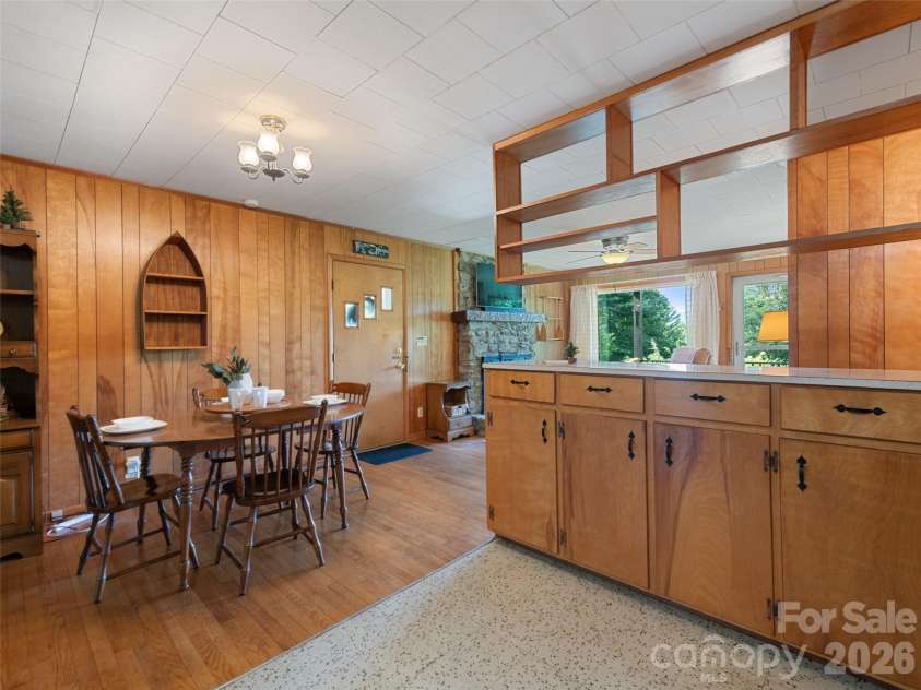 51 Atari Road, Waynesville, NC 28786.  MLS# CAR4407713, YatesRealty ID 40521. 