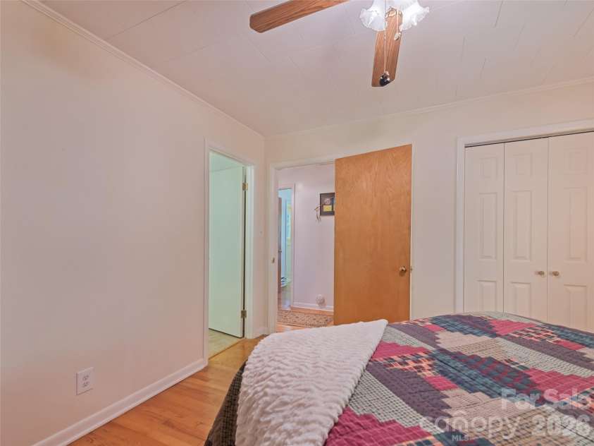 51 Atari Road, Waynesville, NC 28786.  MLS# CAR4407713, YatesRealty ID 40521. 