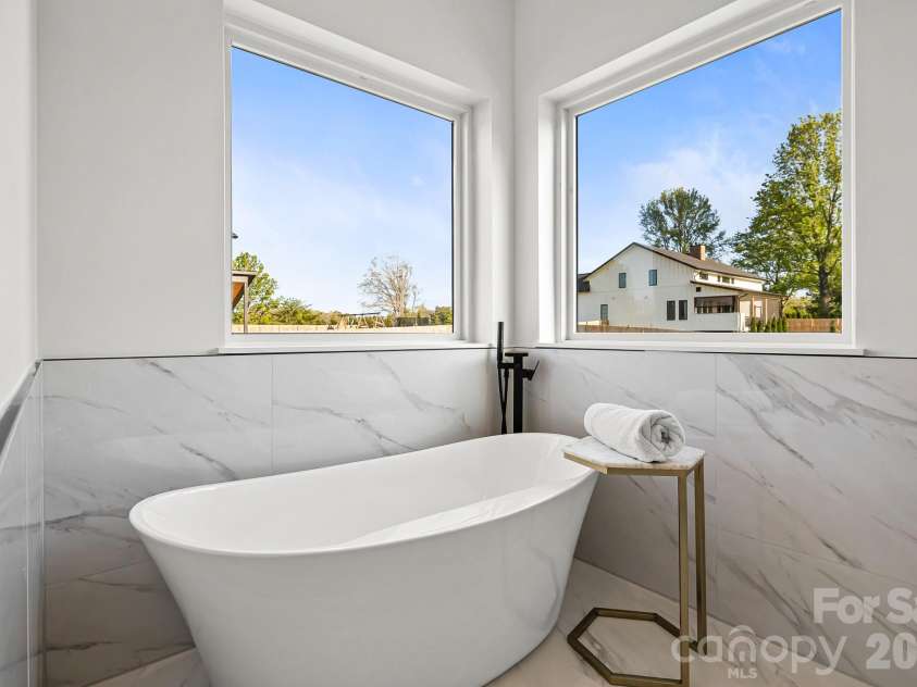 742 New Hope Road, Flat Rock, NC 28731.  MLS# CAR4368546, YatesRealty ID 40527. 