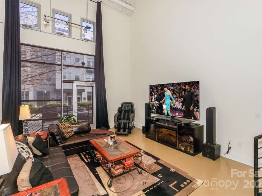 929 Westmere Avenue, Charlotte, NC 28208.  MLS# CAR4193094, YatesRealty ID 4053. 