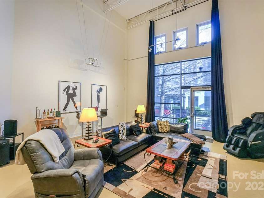 929 Westmere Avenue, Charlotte, NC 28208.  MLS# CAR4193094, YatesRealty ID 4053. 